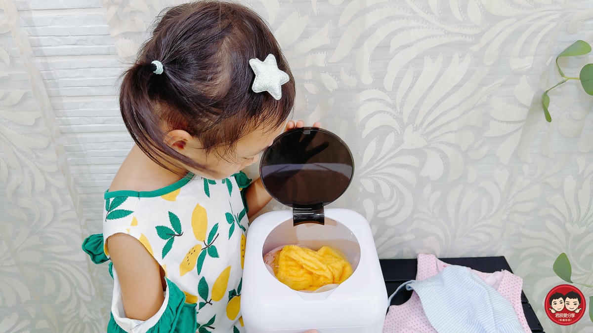 Kolin 歌林無線迷你洗衣機 KBW-MN01U 開箱實測|專為貼身與小件衣物打造的居家神器,寶寶衣物、口水巾輕鬆分洗不混污!媽媽的潔淨小幫手 - 第19張圖