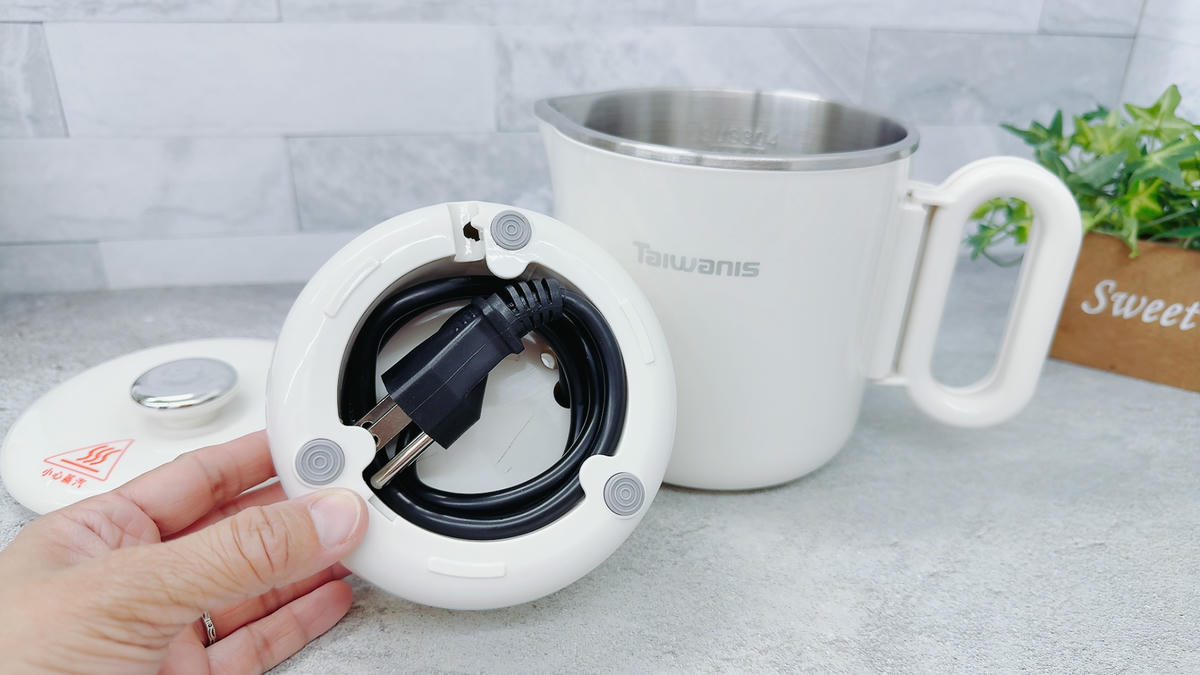 Taiwanis 微電腦寬電壓折疊鍋 TPK-12K5｜全球通用免切換，泡麵・煮湯・燒水一鍋搞定，租屋旅行都適合