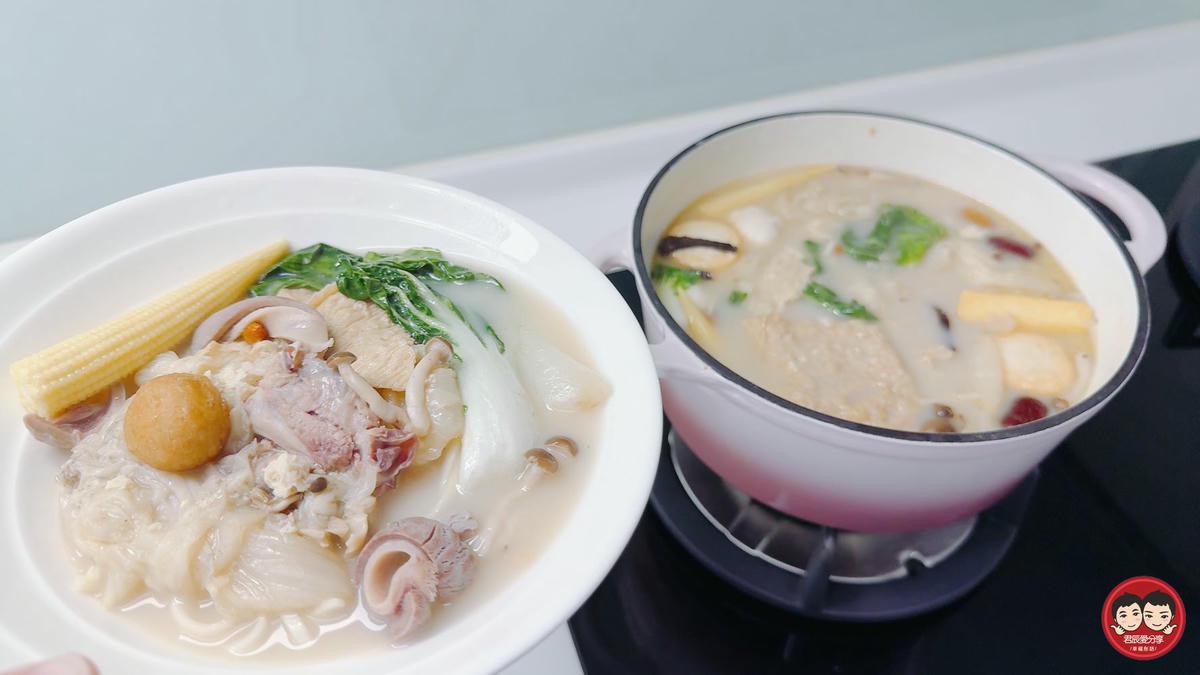 i3Fresh 愛上新鮮｜胡椒豬肚雞雙寶｜名廚聖凱師監製，雞肉鮮嫩、豬肚彈牙，濃郁湯頭喝得到層次香氣，每一口都暖心又暖胃～