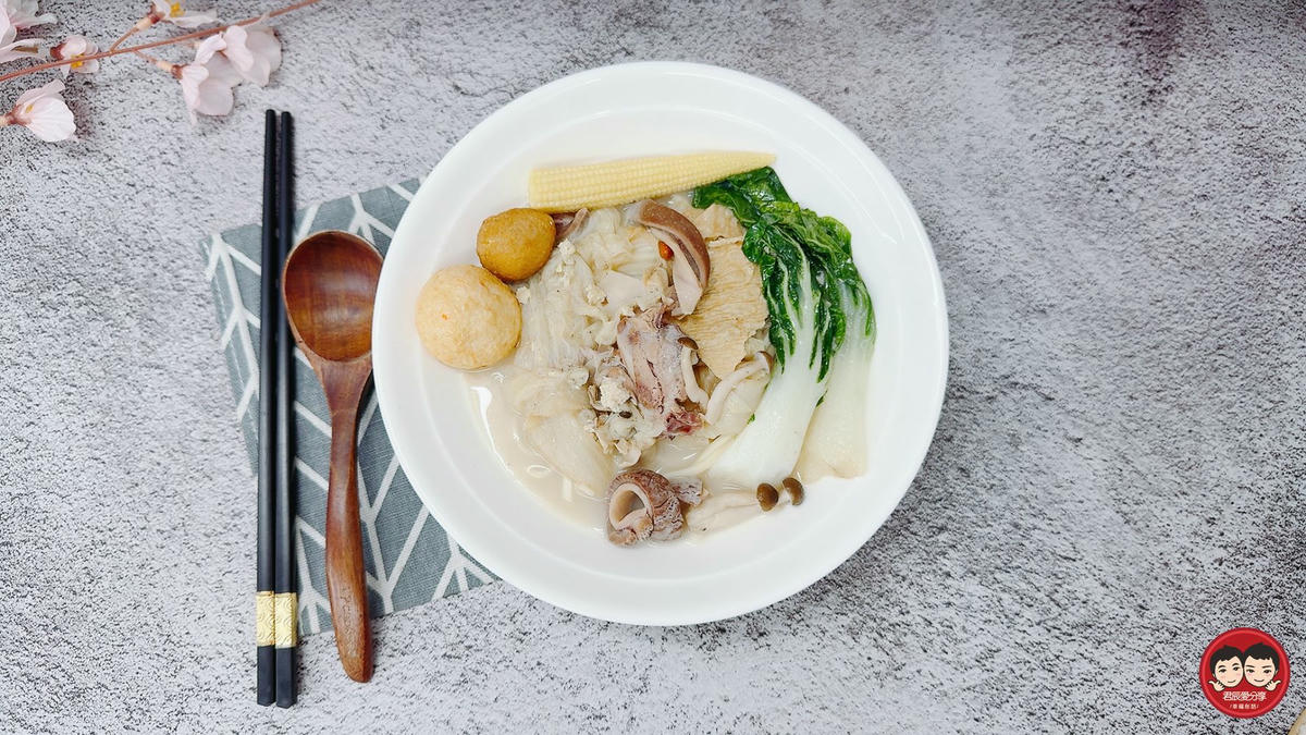 i3Fresh 愛上新鮮｜胡椒豬肚雞雙寶｜名廚聖凱師監製，雞肉鮮嫩、豬肚彈牙，濃郁湯頭喝得到層次香氣，每一口都暖心又暖胃～