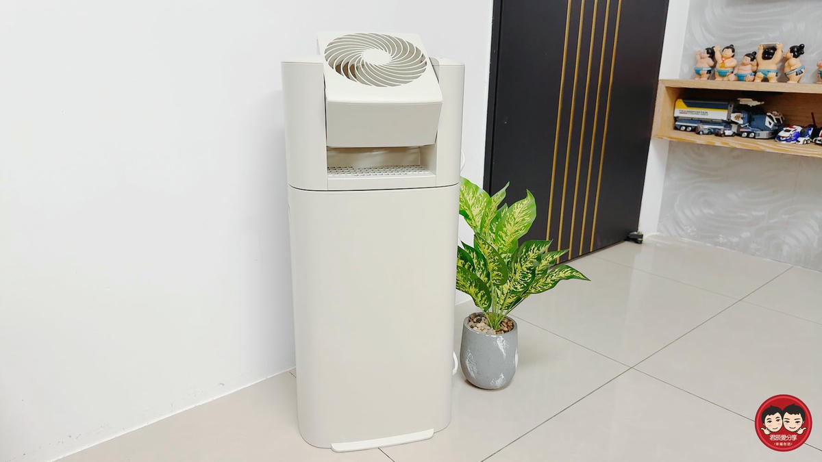 日本 IRIS DDC-60 乾燥循環除濕機|小巧卻強大!5.8L/day 高效除溼 × 超快速乾衣,雨天也能輕鬆抗潮不怕曬不乾! - 第5張圖 日本 IRIS DDC-60 乾燥循環除濕機|小巧卻強大!5.8L/day 高效除溼 × 超快速乾衣,雨天也能輕鬆抗潮不怕曬不乾!