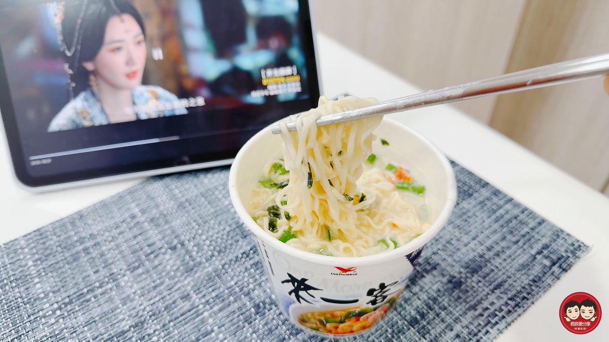 Kolin 歌林 超濾瞬熱開飲機 KWF-MN03LC｜5 段溫控・3 段出水量，生水可過濾、瞬間出水不等待！