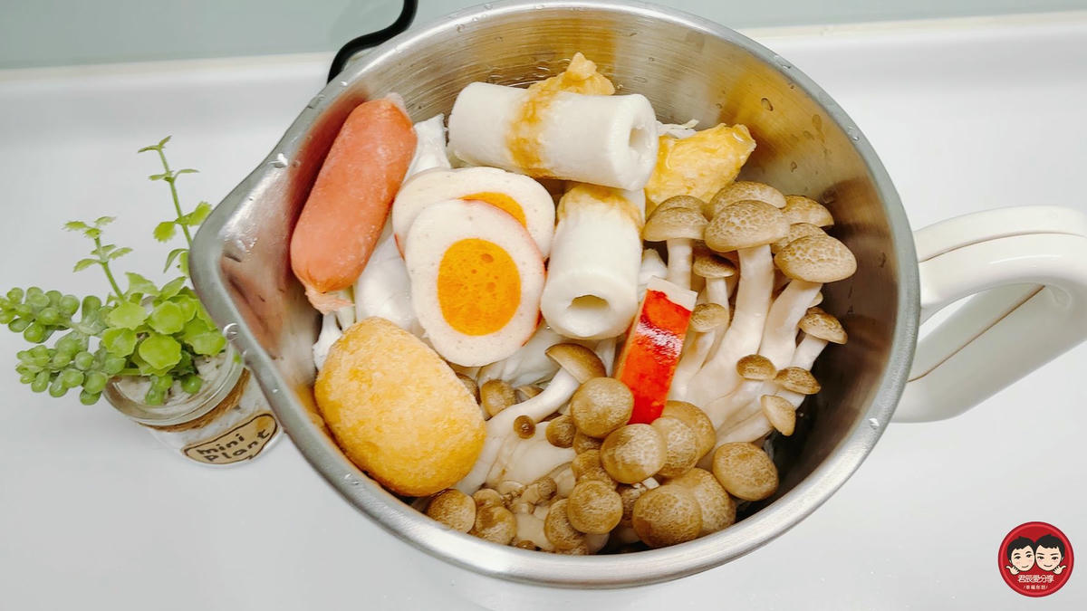 Taiwanis 微電腦寬電壓折疊鍋 TPK-12K5｜全球通用免切換，泡麵・煮湯・燒水一鍋搞定，租屋旅行都適合