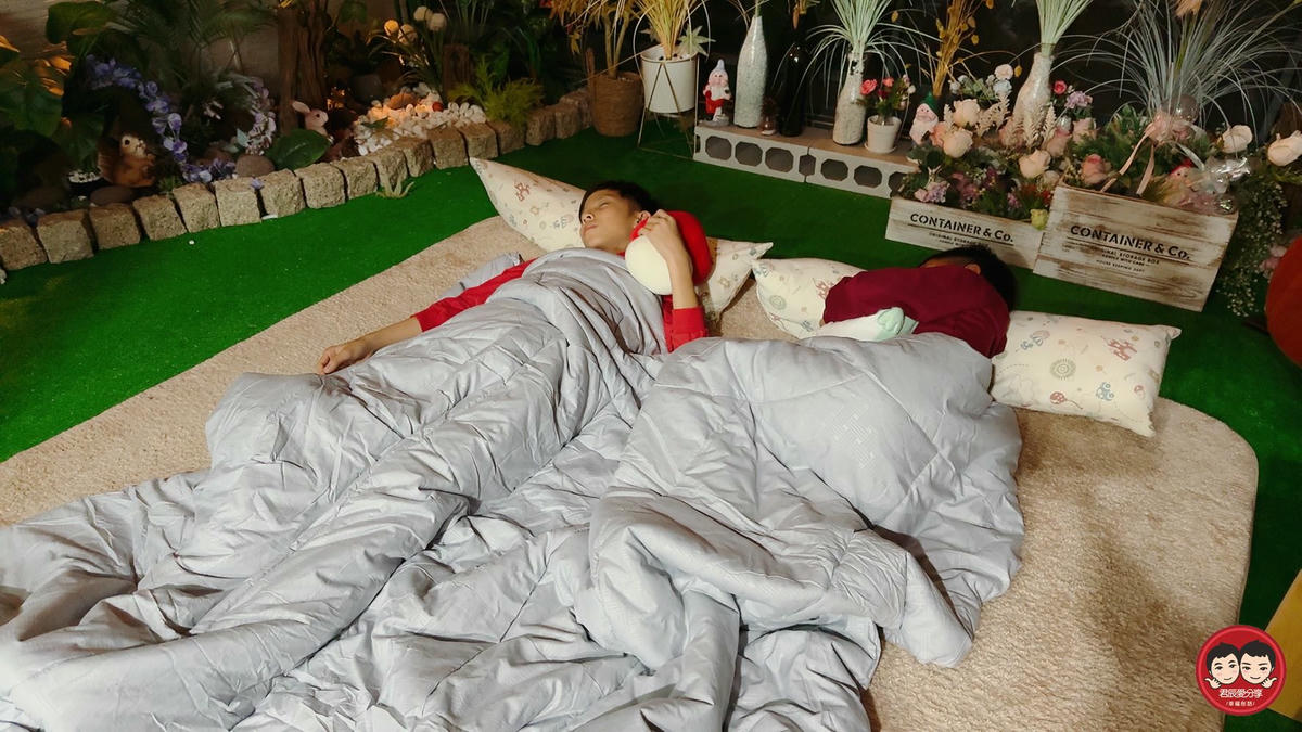 H&H 南良石墨烯抗菌防蟎能量被開箱｜遠紅外線恆溫鎖溫，一蓋就暖超有感！