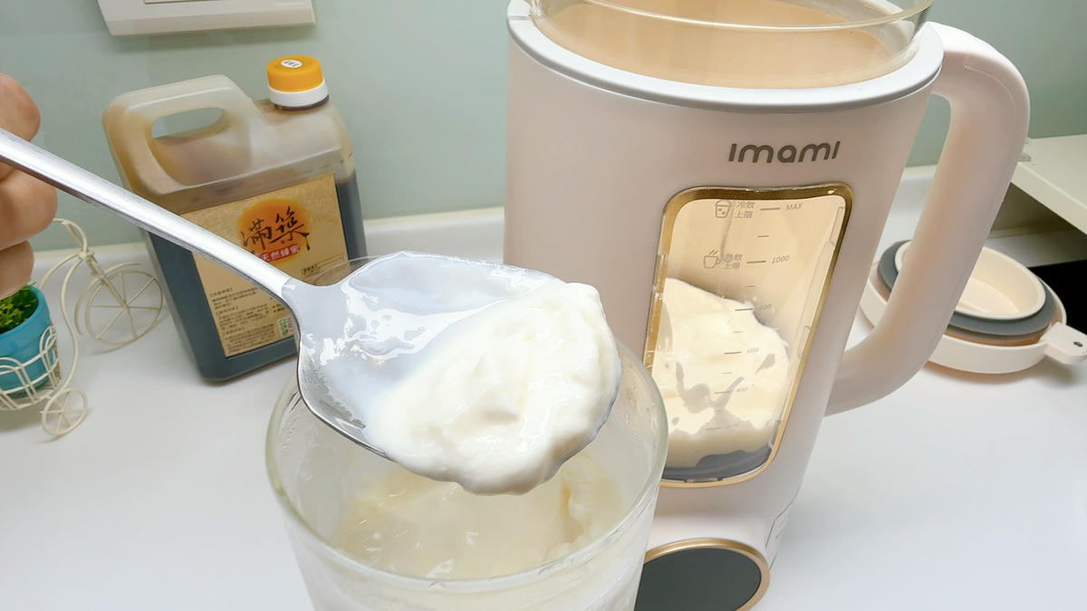草莓優格奶昔做法｜一鍵完成超濃郁｜imami 旗艦豆漿機