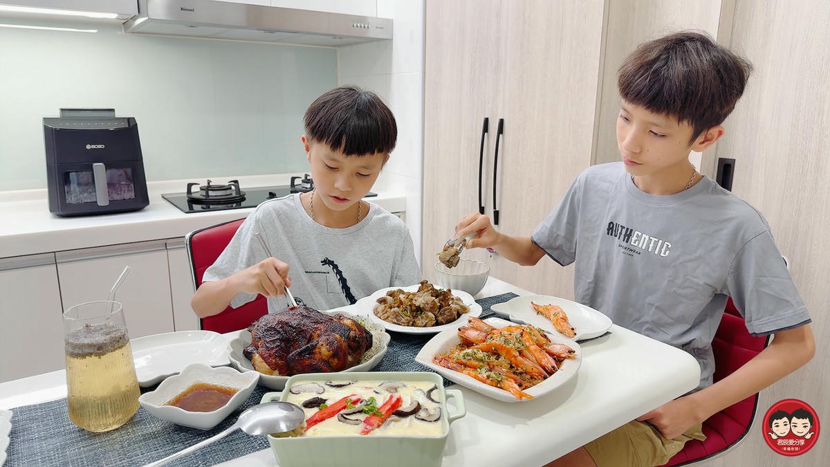 BOSO 舒肥透視蒸氣氣炸鍋 7L 開箱｜120°C 蒸氣微分子＋氣炸雙模式，酥脆爆汁又減脂，一機搞定 1 日 4 餐