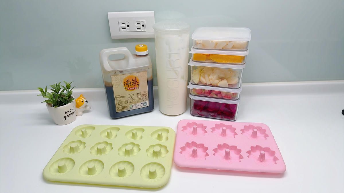 水果優格脆冰食譜｜用自製優格做可愛冰品，低卡又消暑的夏日點心