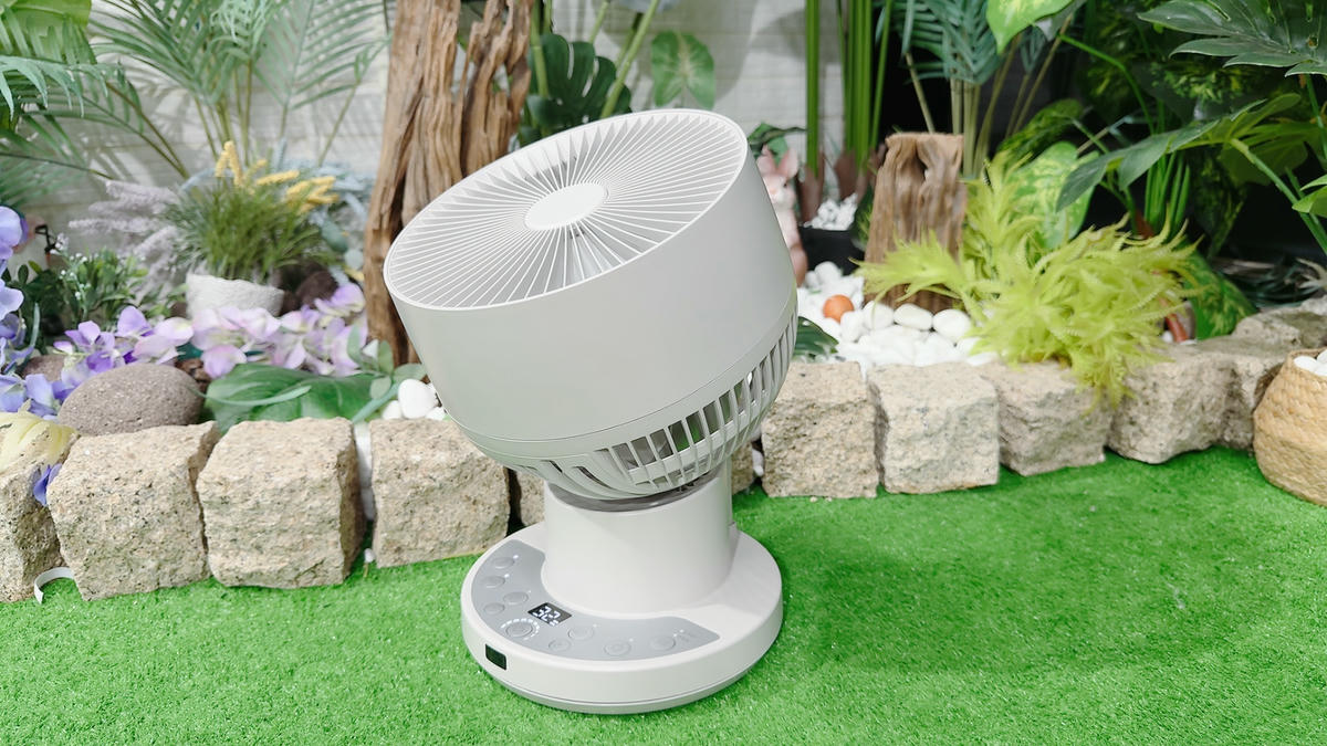 FUNY 無線3D氣流循環扇開箱|10段風量+3D廣角送風+36小時續航,靜音、省電、可拆洗,室內戶外都好用! - 第3張圖 FUNY 無線3D氣流循環扇開箱|10段風量+3D廣角送風+36小時續航,靜音、省電、可拆洗,室內戶外都好用!