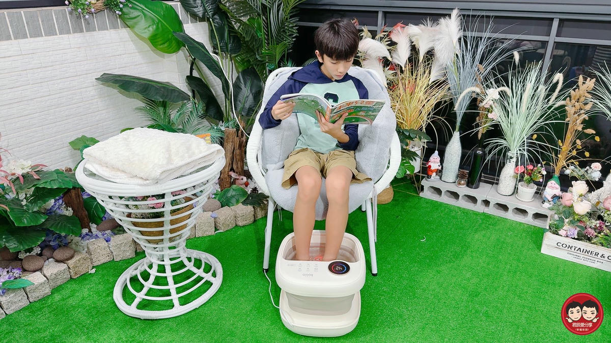 Kolin 歌林 PTC 微電腦電動按摩泡腳機 KSF-MN11H｜足浴、按摩一次到位，可摺疊恆溫＋氣泡按摩，冬天泡腳超享受